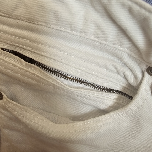 Women's White Skinny Jeans - Picture 4 of 5